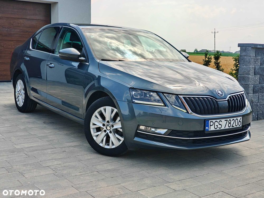 Skoda Octavia - 1