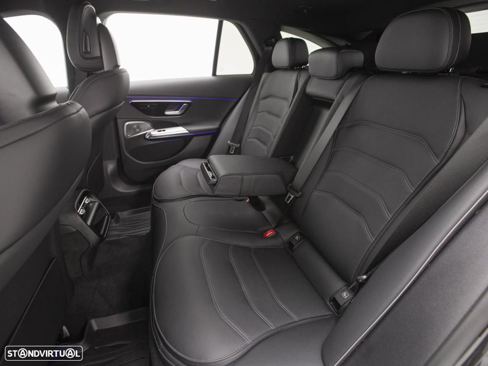 Mercedes-Benz E 300 de - 14