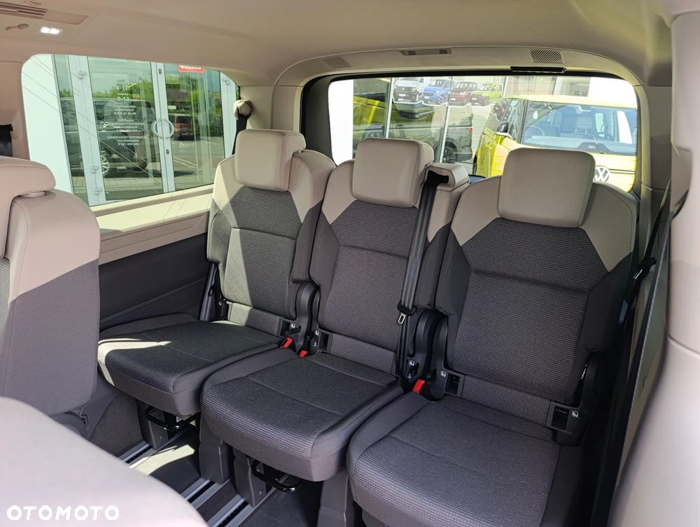Volkswagen Multivan - 9