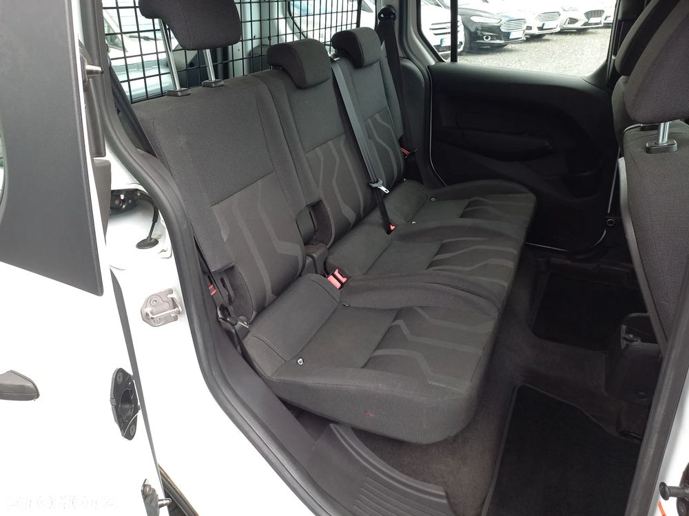 Ford Transit Connect - 20