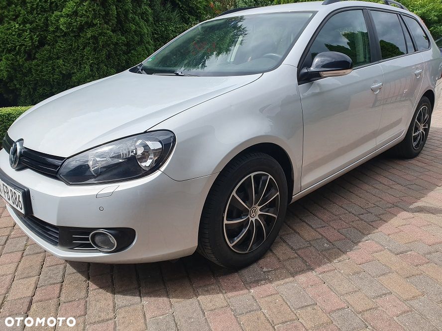 Volkswagen Golf 1.6 TDI DPF BlueMotion Technology MATCH