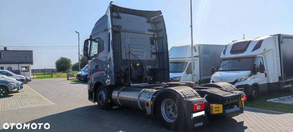 Iveco S-WAY - 3