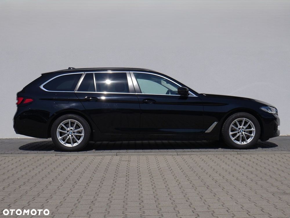 BMW Seria 5 - 23