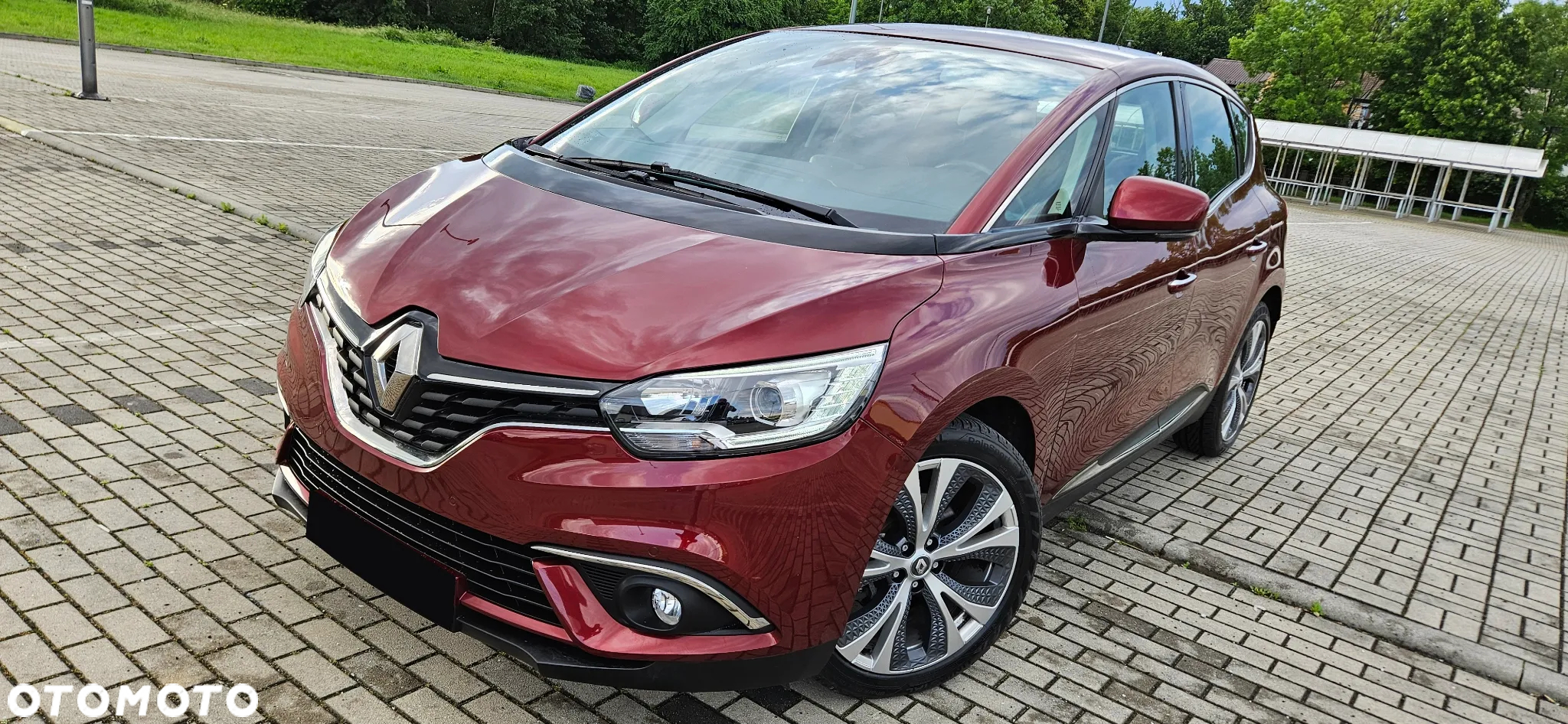 Renault Scenic ENERGY TCe 130 S&S Paris - 3