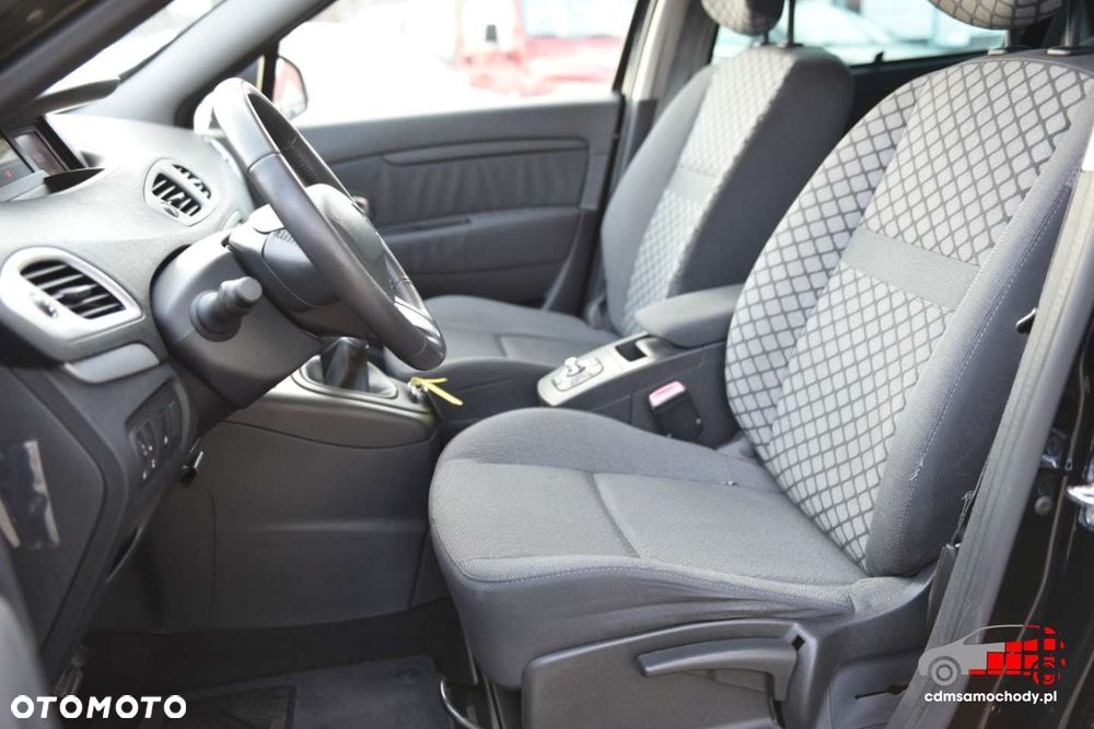 Renault Scenic 1.6 16V 110 LIMITED - 14
