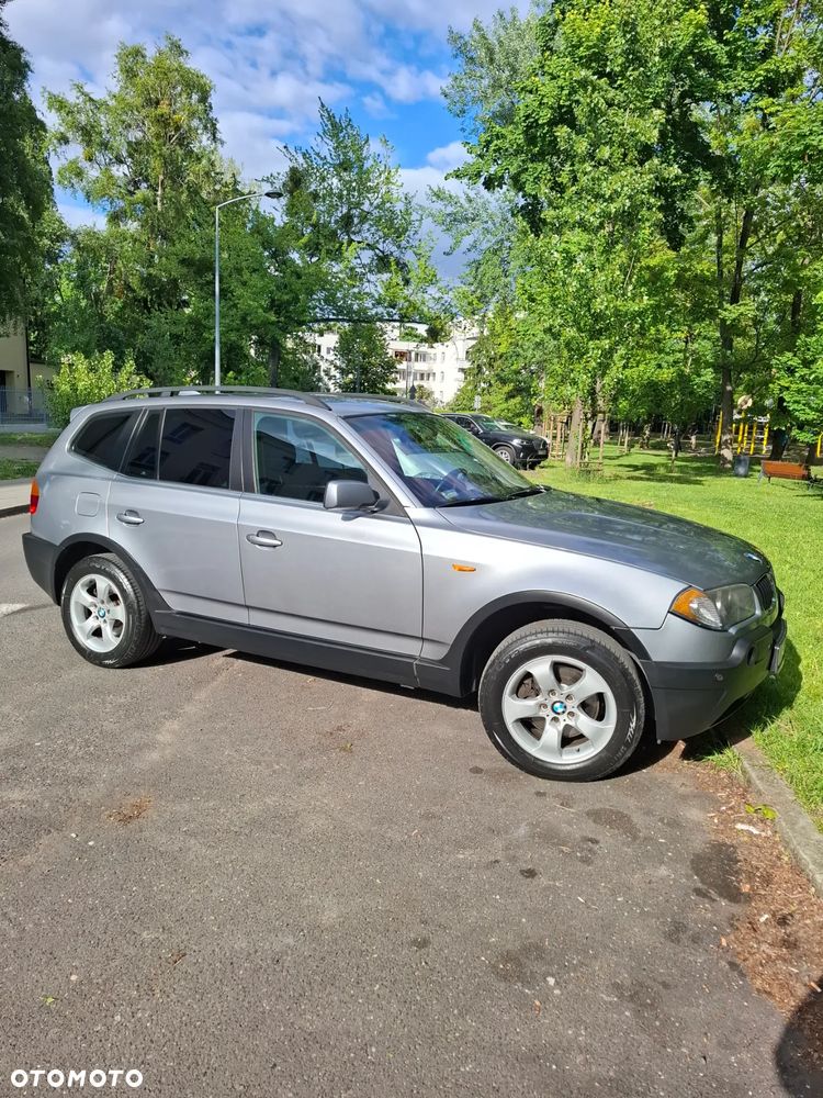 BMW X3 3.0d - 8