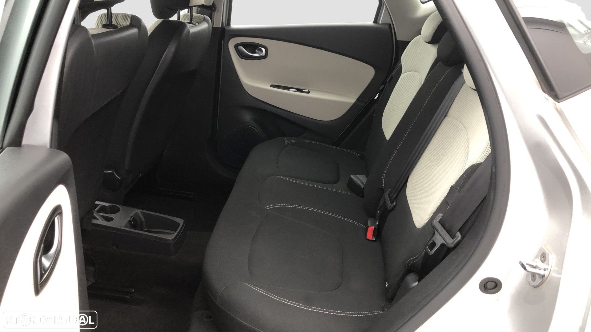 Renault Captur - 8