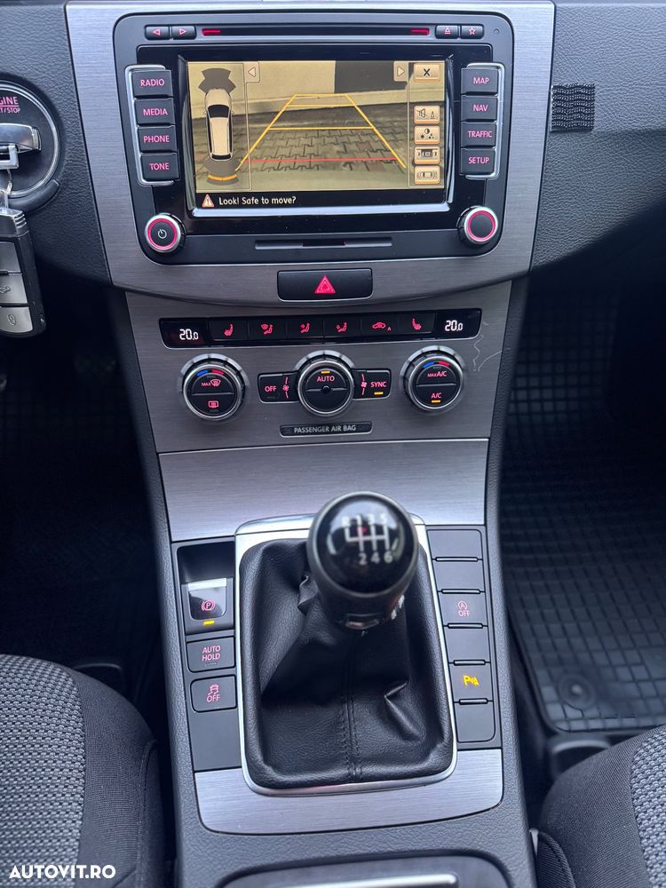 Volkswagen Passat 2.0 TDI BlueMotion Technology DPF Trendline - 7