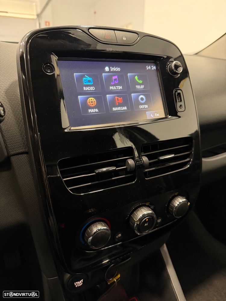 Renault Clio 0.9 TCE Dynamique S - 19