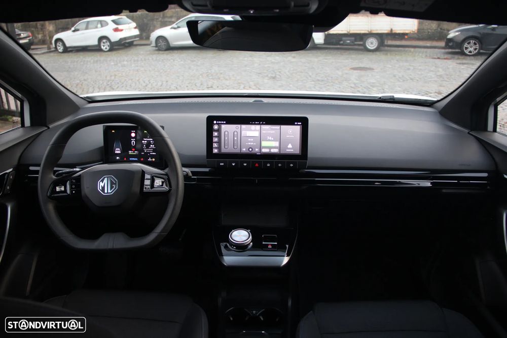 MG MG4 4 Standard - 8