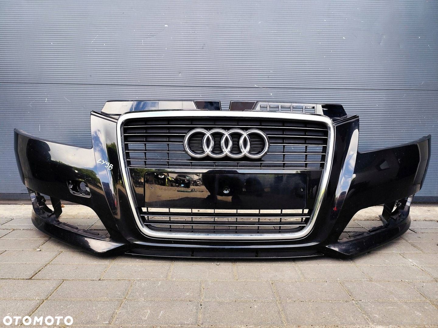 AUDI A3 8P 8P0 09-12 - ZDERZAK PRZÓD LY9B - 1