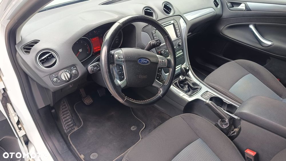 Ford Mondeo 1.6 T Titanium - 13