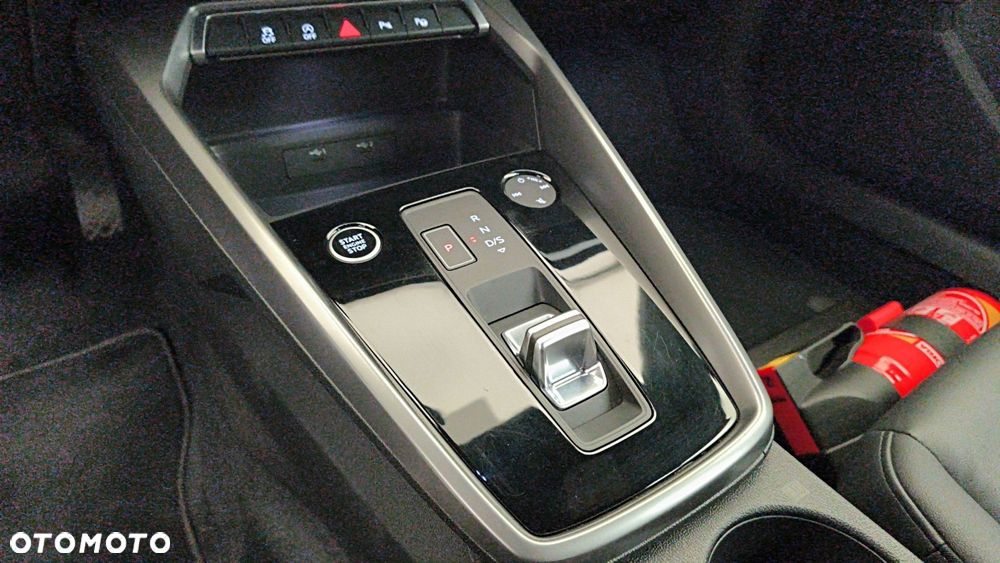Audi A3 Limousine 35 TFSI mHEV S tronic - 19