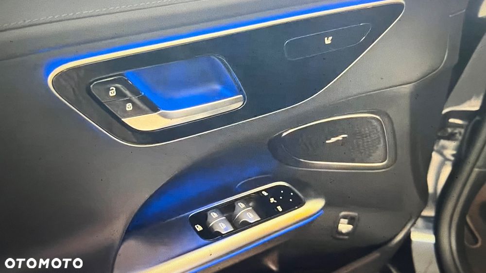 Mercedes-Benz Klasa C 220 d 9G-TRONIC - 17