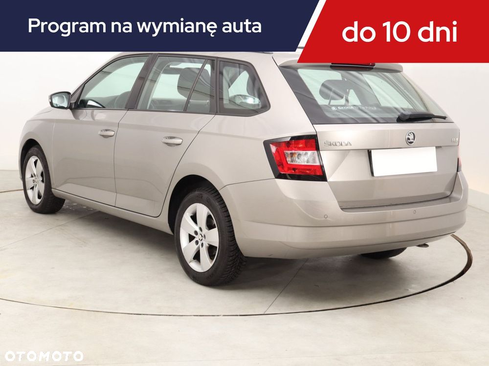 Skoda Fabia - 6