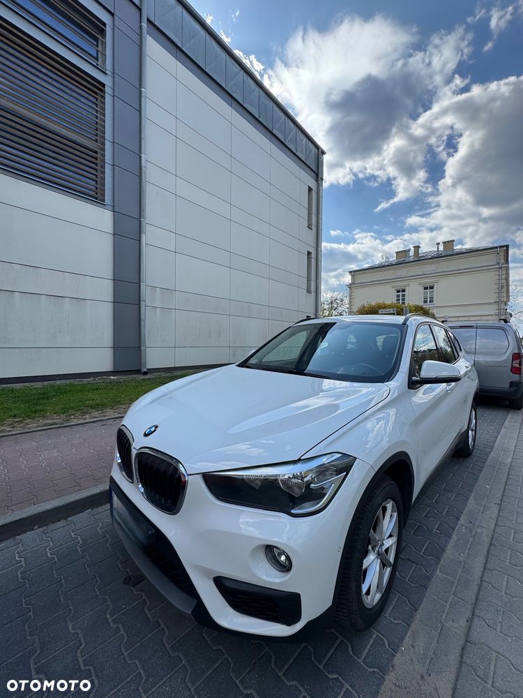 BMW X1 sDrive18i - 8