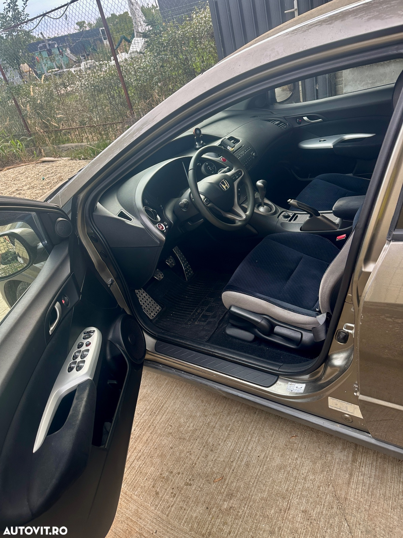 Honda Civic 1.8 TypeS Plus - 4