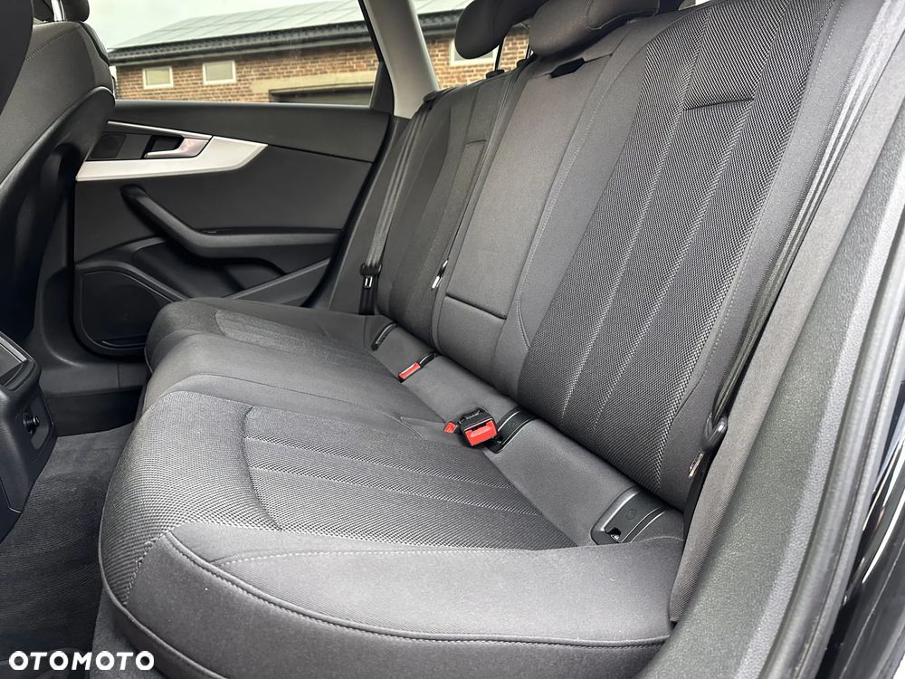 Audi A4 - 13