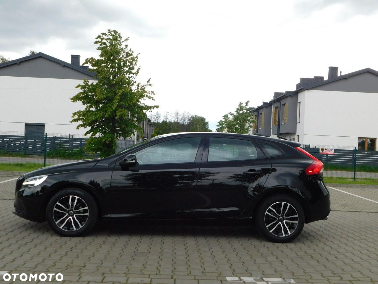 Volvo V40 - 23
