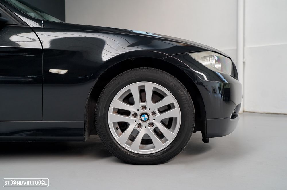 BMW 320 d - 5
