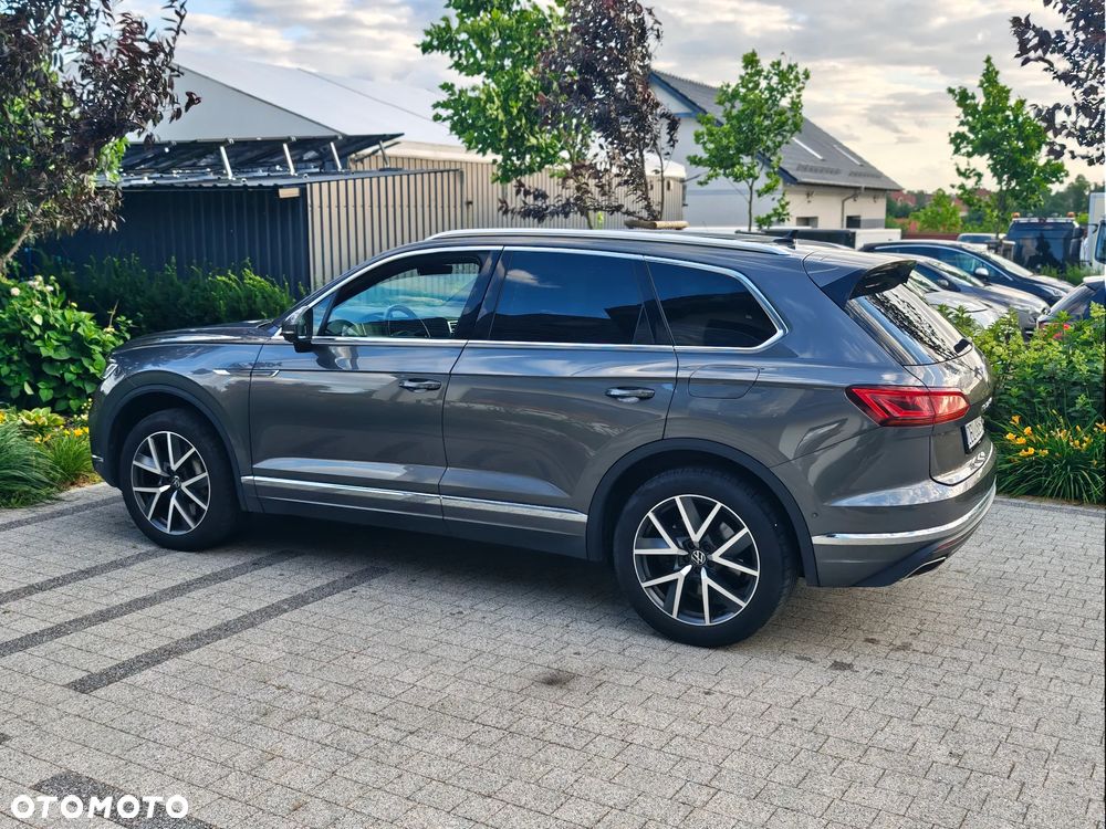 Volkswagen Touareg 3.0 V6 TFSI Plug-In Hybrid 4Mot Atmosphere - 5