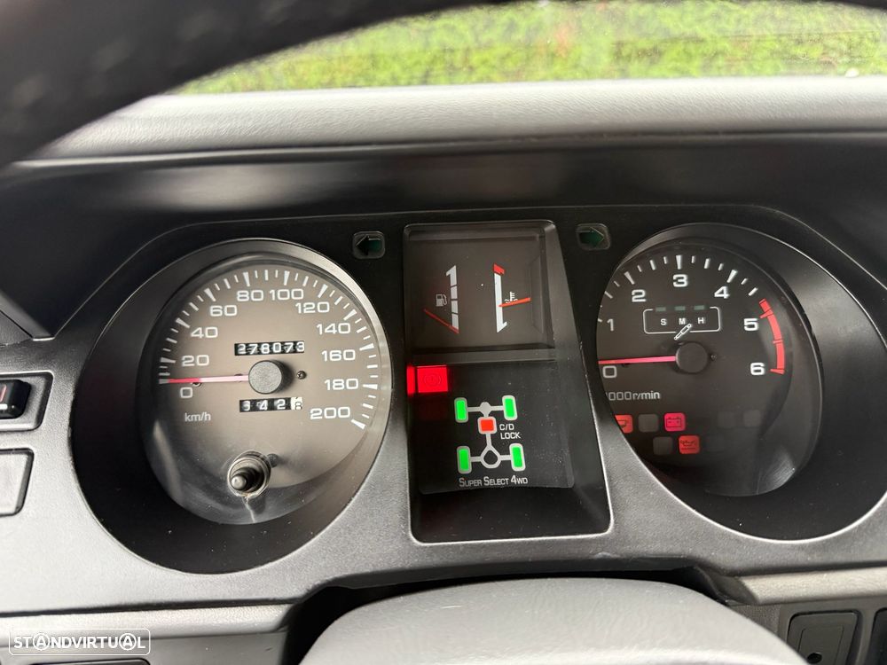 Mitsubishi Pajero 2.8 TD GLS - 3