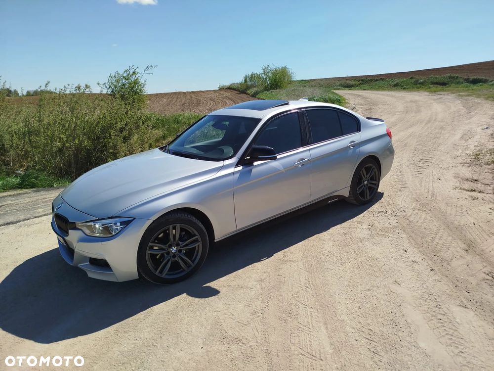 BMW Seria 3 328i xDrive Sport Line - 2