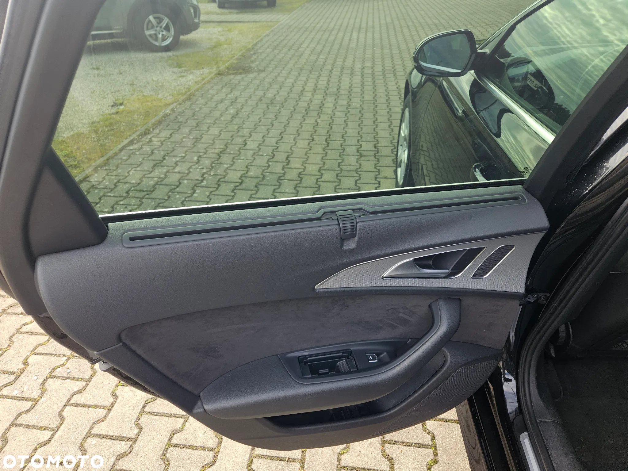Audi A6 Avant 2.0 TDI Ultra S tronic - 15