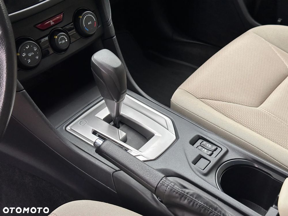 Subaru Impreza 2.0i Exclusive (EyeSight) Lineartronic - 29