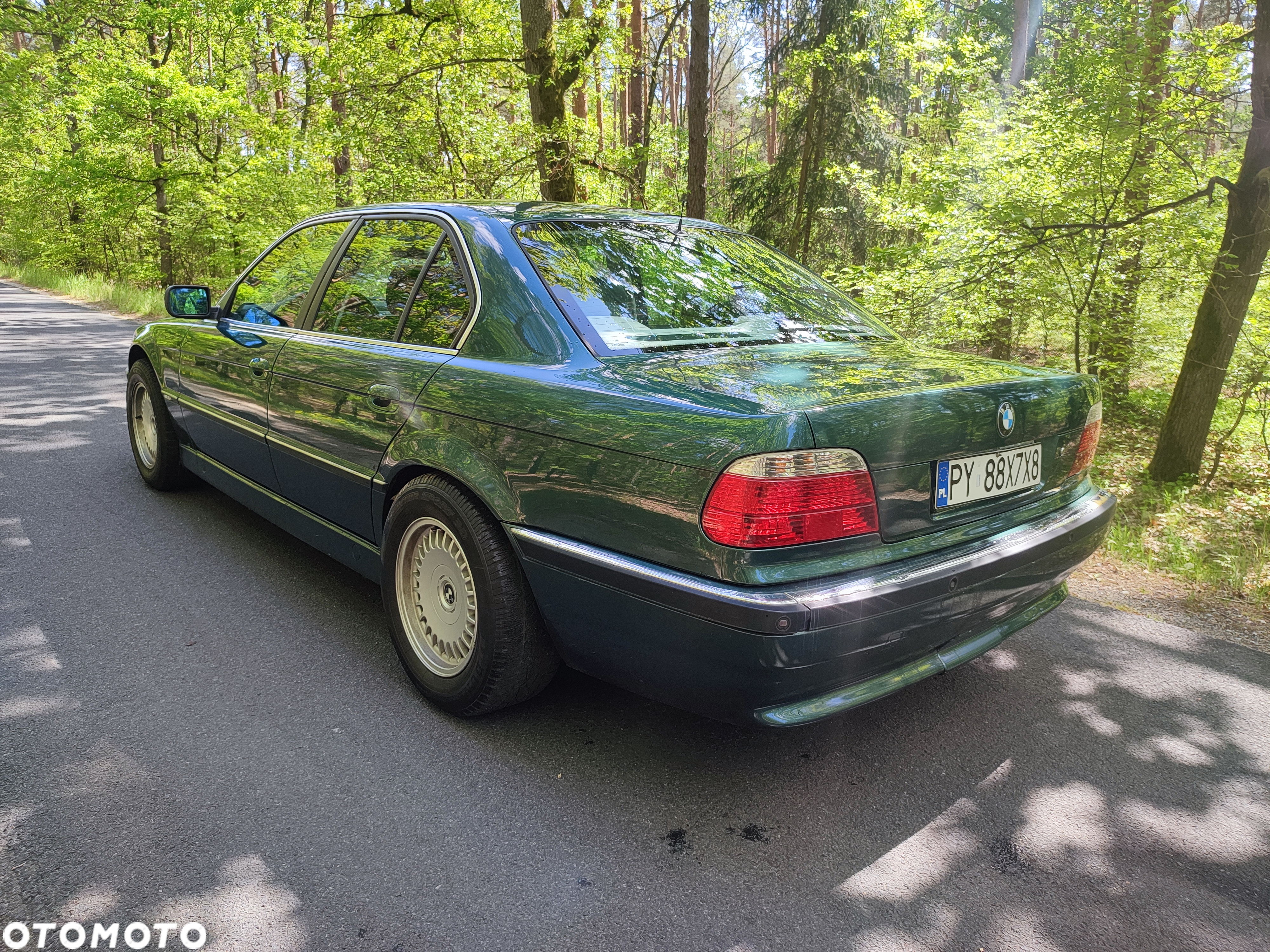 BMW Seria 7 728i L - 15
