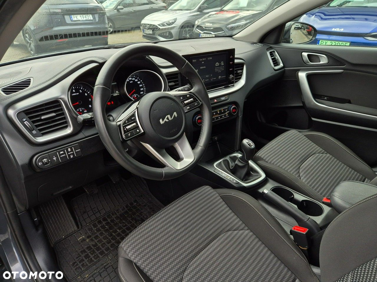 Kia Ceed - 15