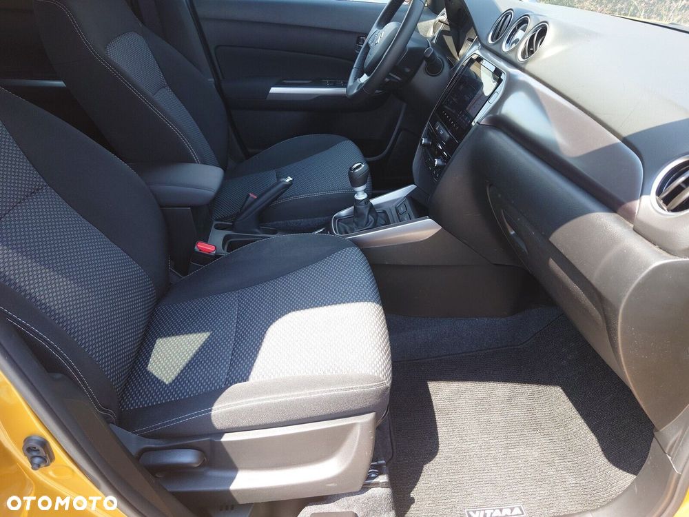 Suzuki Vitara 1.4 Boosterjet mHEV Premium Plus 2WD - 22