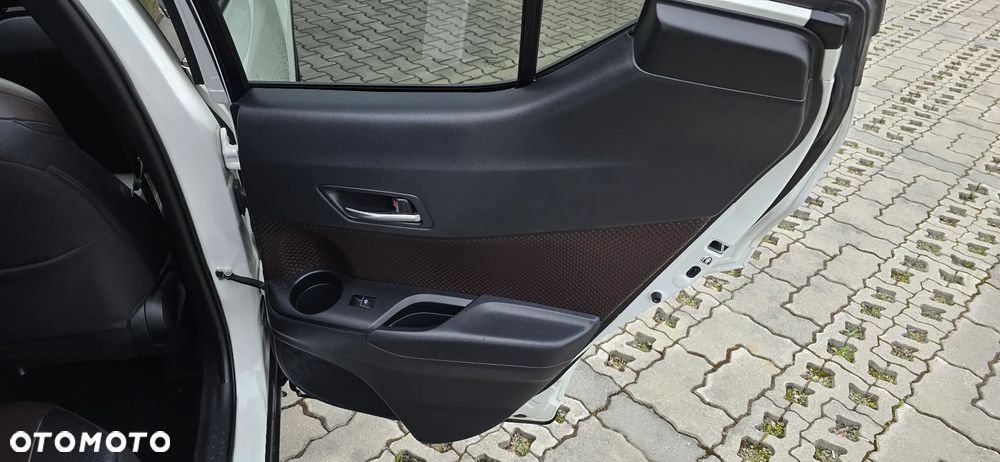 Toyota C-HR 1.2 Turbo Multidrive Style Selection - 27