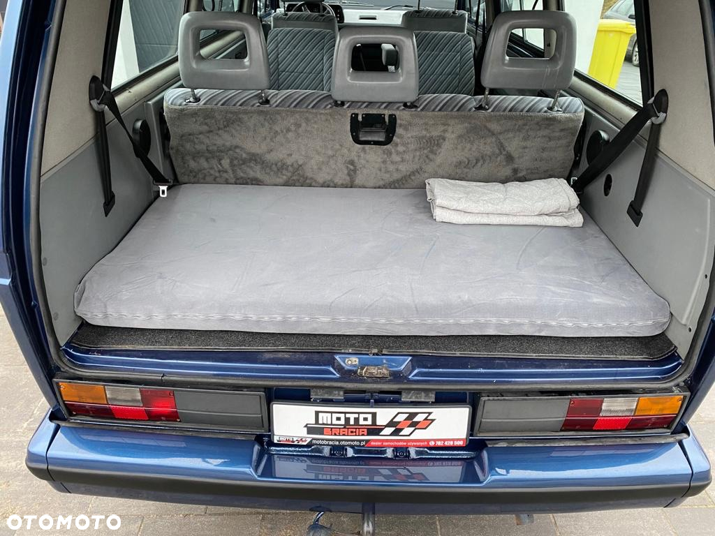 Volkswagen Multivan - 8