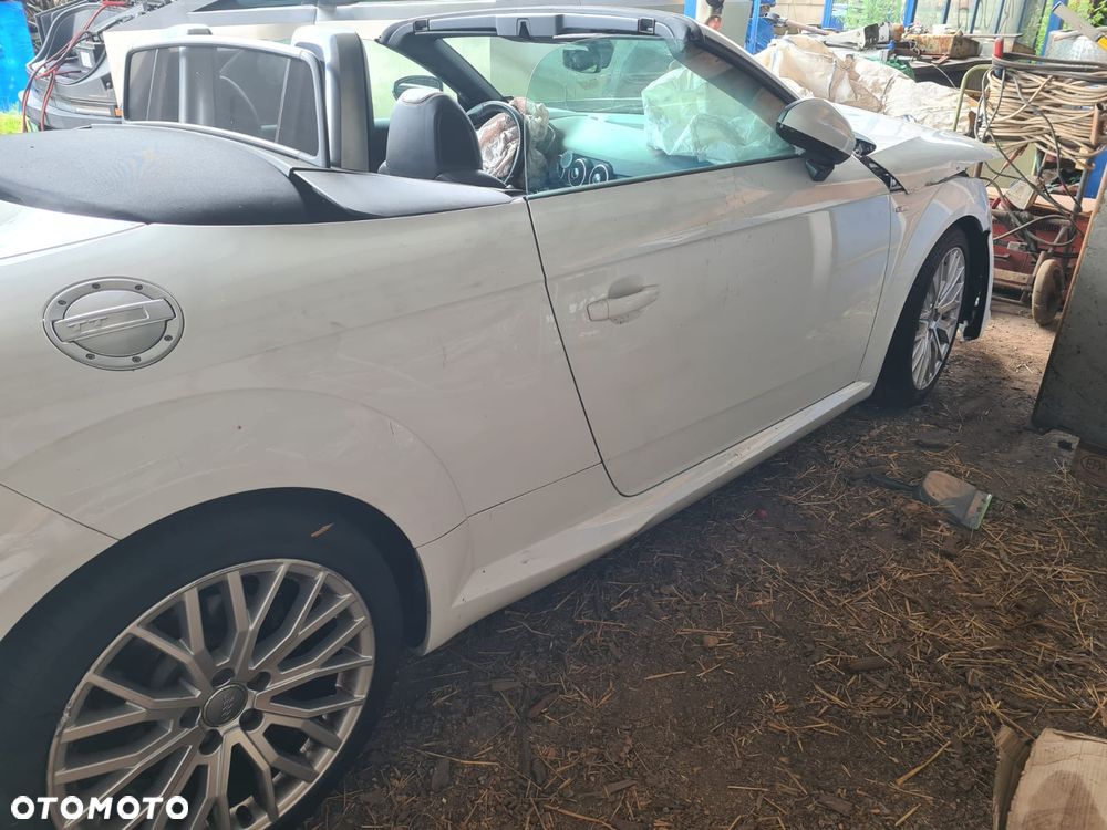 Audi TT Roadster 2.0 TFSI quattro - 9