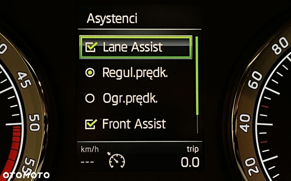 Skoda Karoq 1.6 TDI 4x2 Style DSG - 19