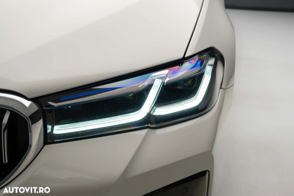 BMW Seria 5 545e xDrive Aut. - 3