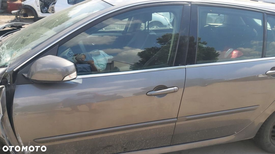 RENAULT LAGUNA III 2,0 DCI 150KM turbosprezarka - 11