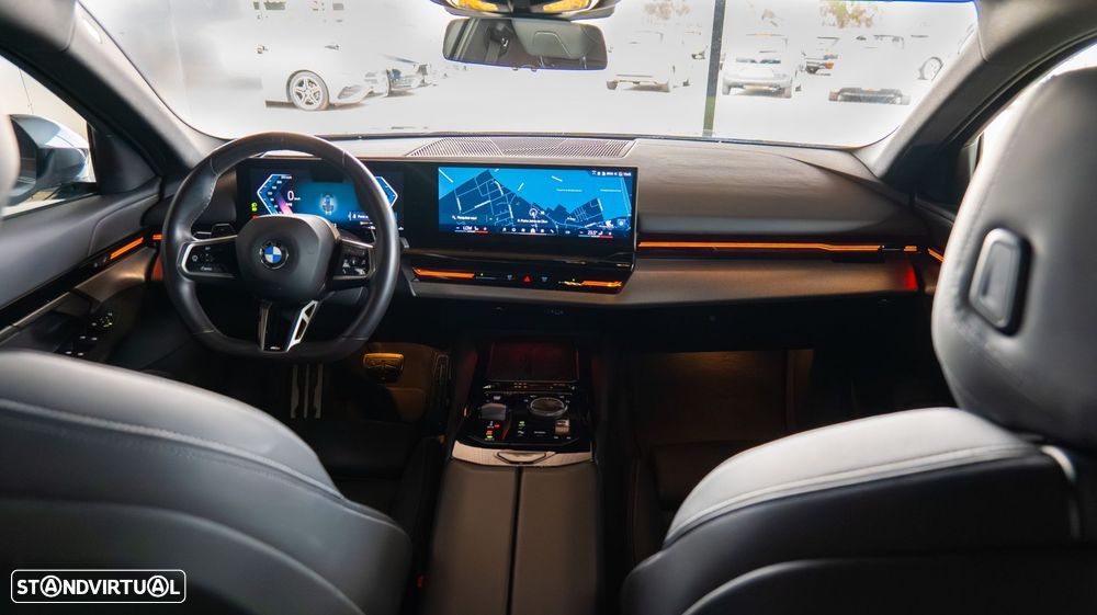 BMW 520 d Pack Desportivo M - 25