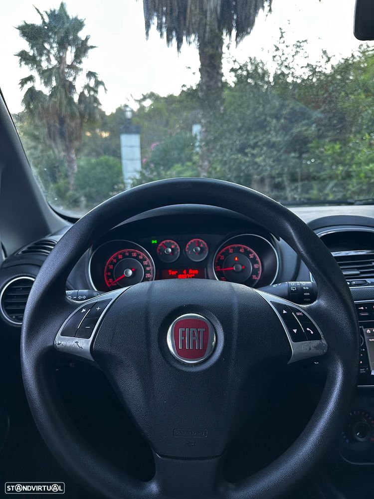 Fiat Punto 1.3 M-Jet Easy S&S - 23