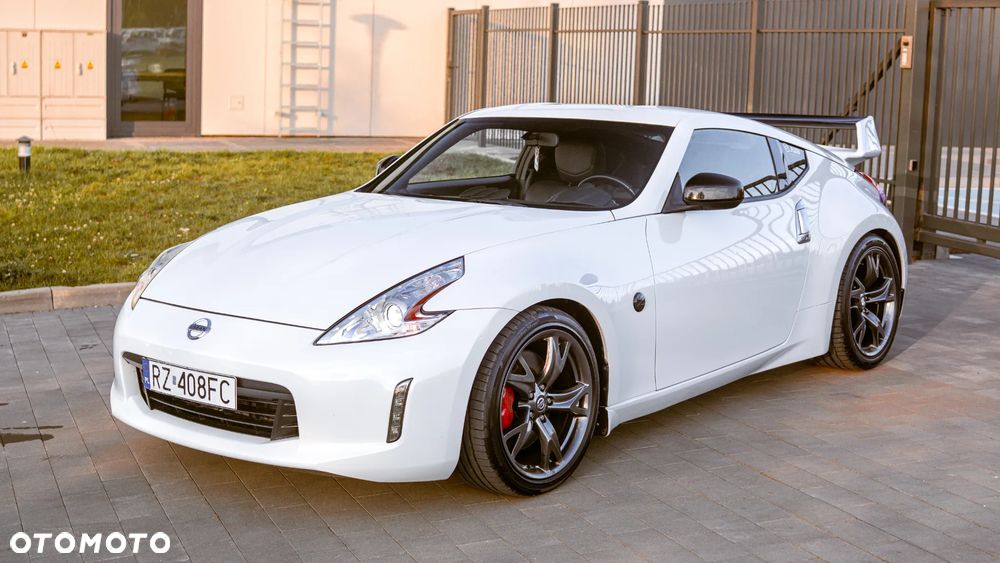 Nissan 370 Z Standard - 7