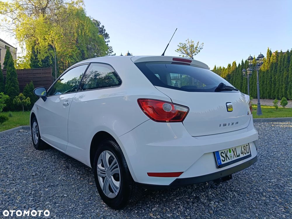 Seat Ibiza SC 1.4 16V Reference - 4
