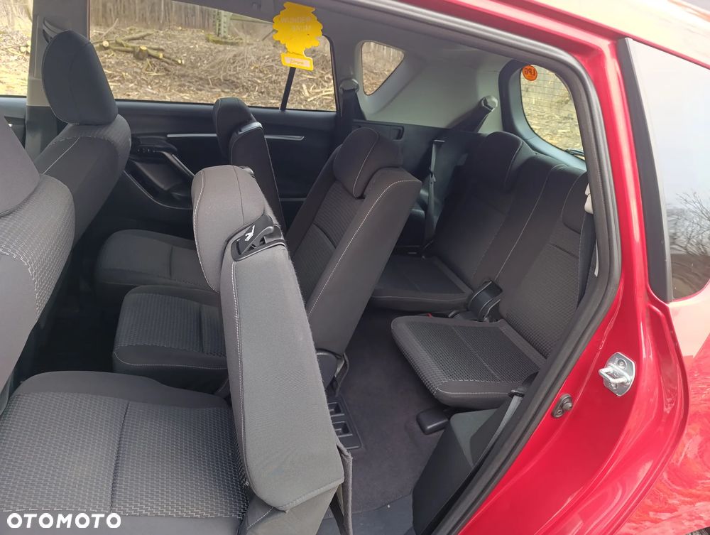 Toyota Verso 1.8 Sol plus NAVI 7os - 16