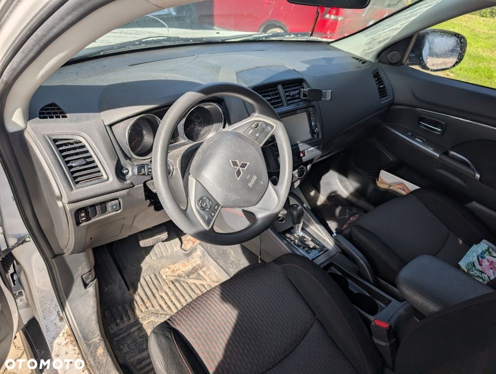 Mitsubishi ASX - 7