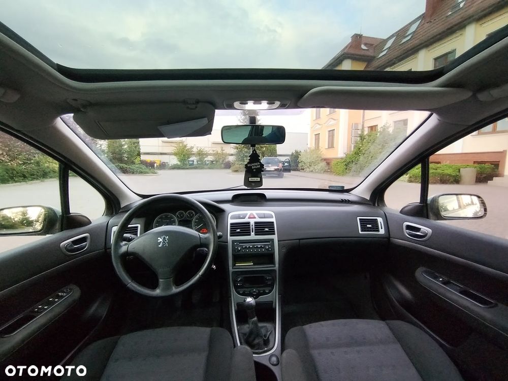 Peugeot 307 135 Premium - 11