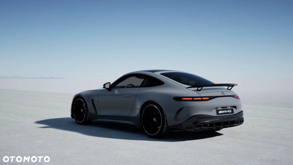 Mercedes-Benz AMG GT - 3