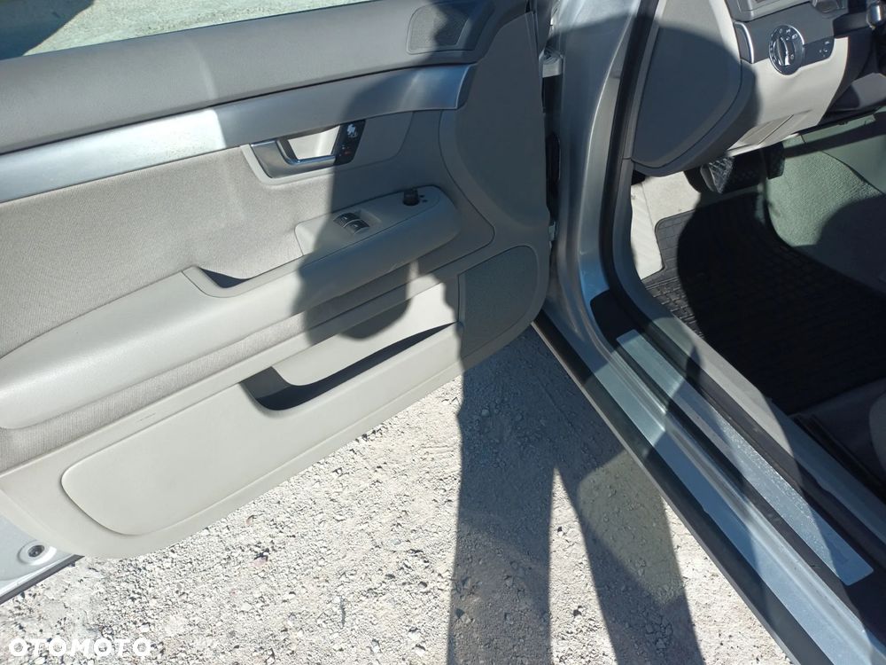 Audi A4 Limousine 2006 photo 3