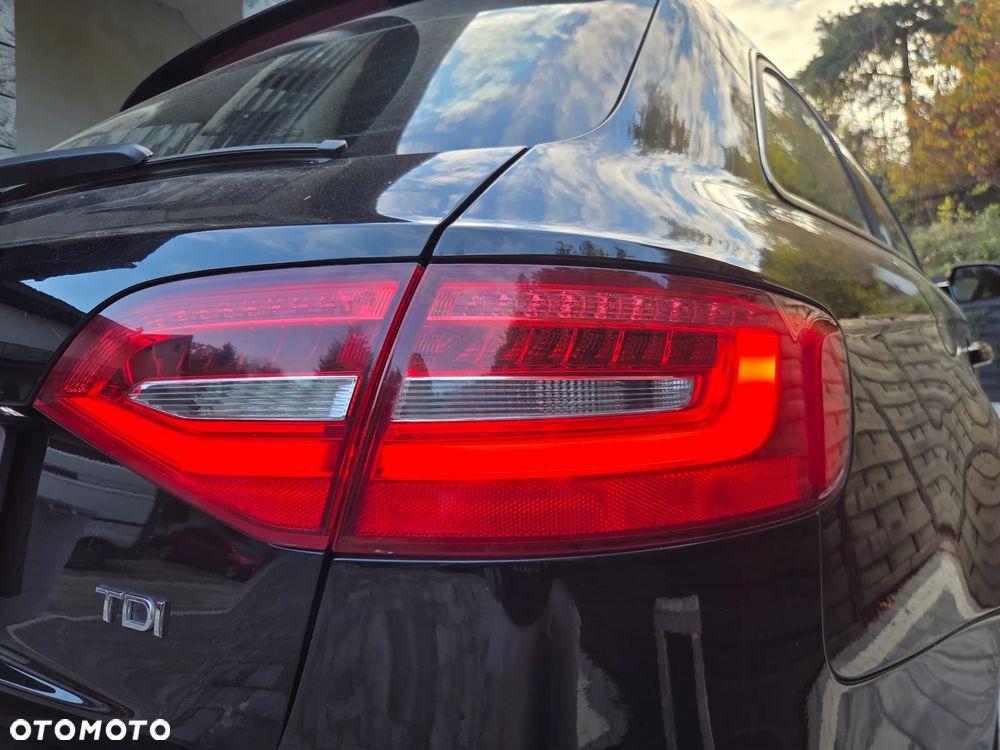 Audi A4 Avant 2.0 TDI e DPF S line Sportpaket - 16