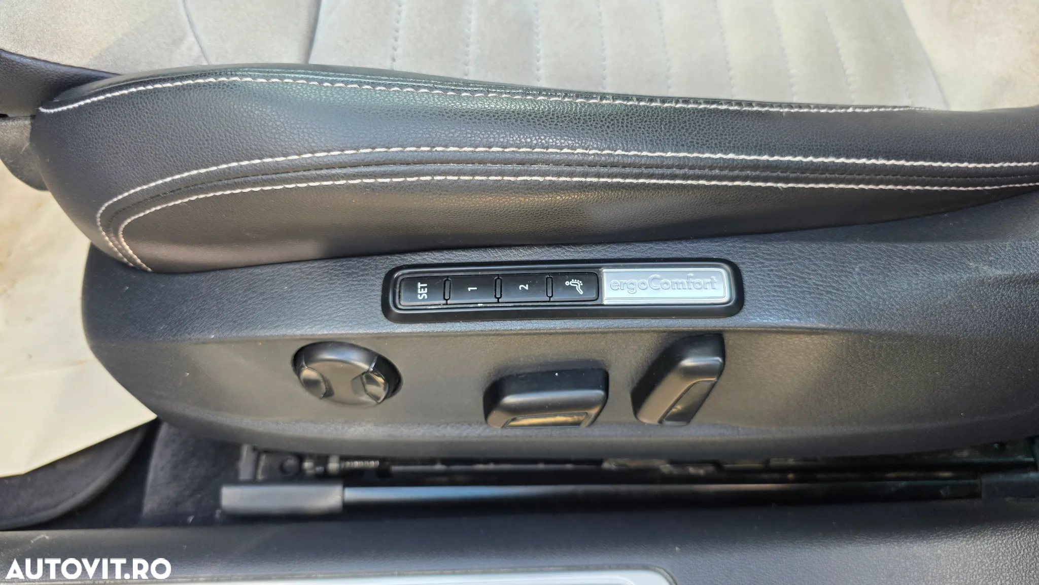 Volkswagen Passat - 14