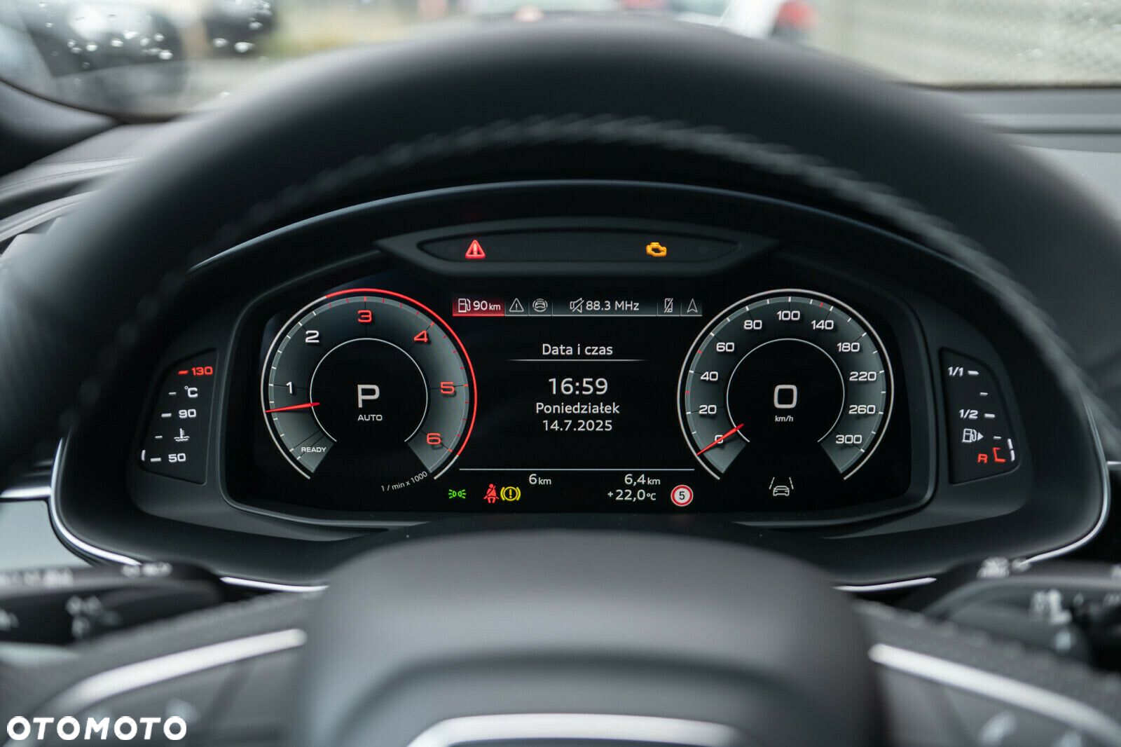 Audi Q8 - 18